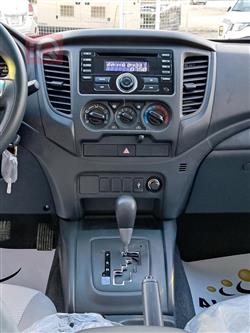 میتسوبیشی L200